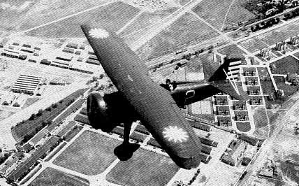 Curtiss_Hawk_II_in_Chinese_service