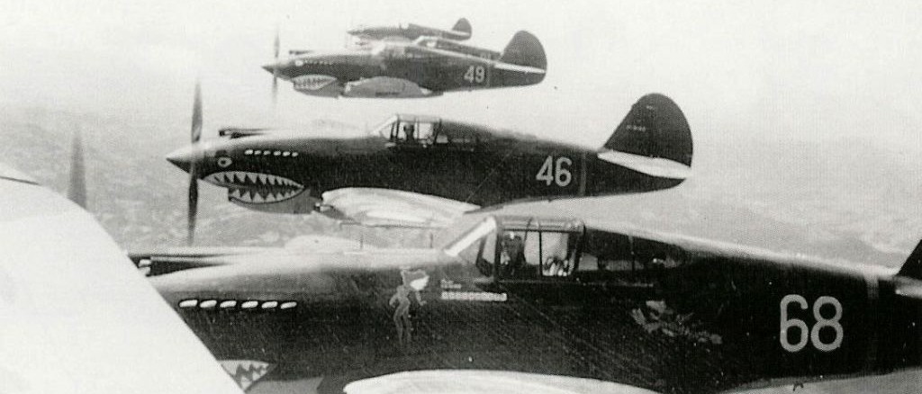 Curtiss P-40 Flying Tigers 0013